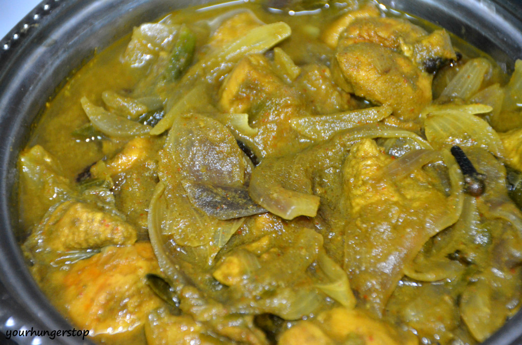 Chicken Curry with Curry Leaves