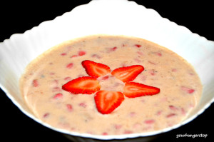 Strawberry Phirni