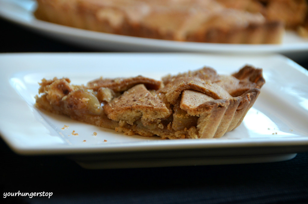 Eggless Apple Pie