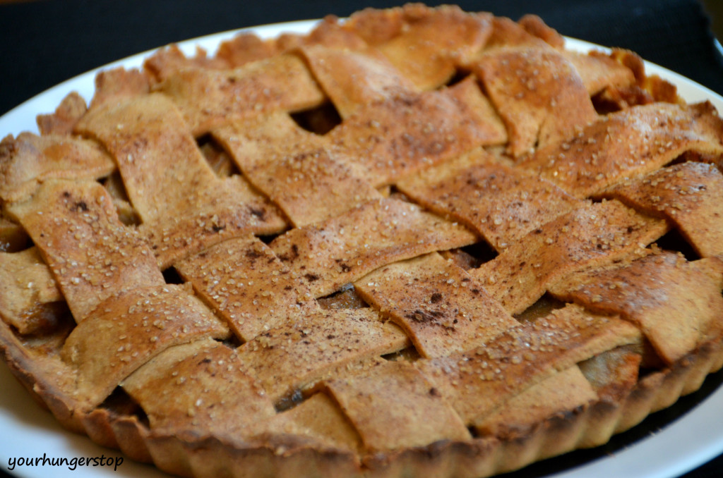 Eggless Apple Pie