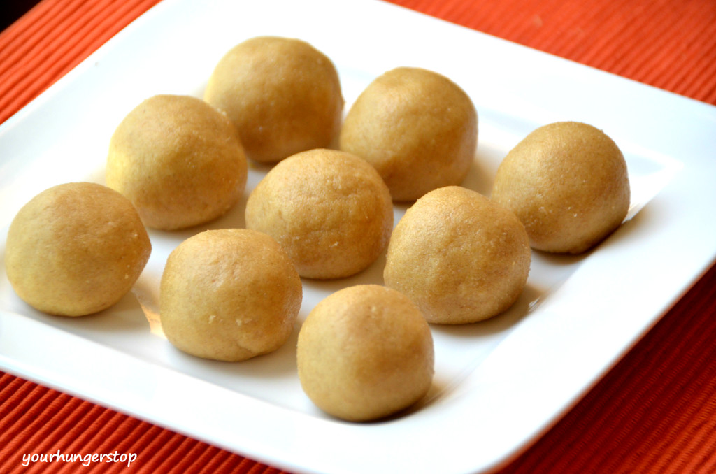 Atta Ladoo Recipe