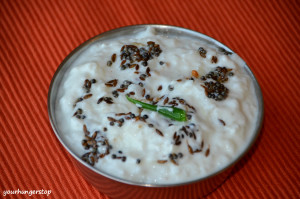 Dahi Poha or Dhayatle Fov